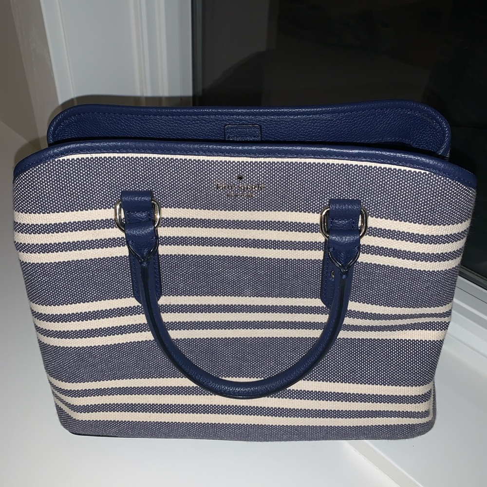 Kate spade purse